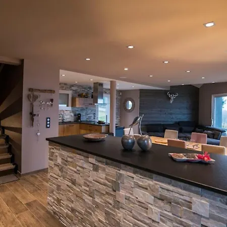 Chalet Horizon 11-Guest Chalet In Gerardmer Sauna Jacuzzi