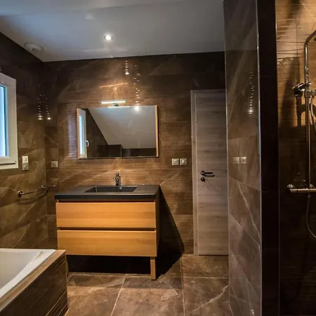 Chalet Horizon 11-Guest Chalet In Gerardmer Sauna Jacuzzi Chalet